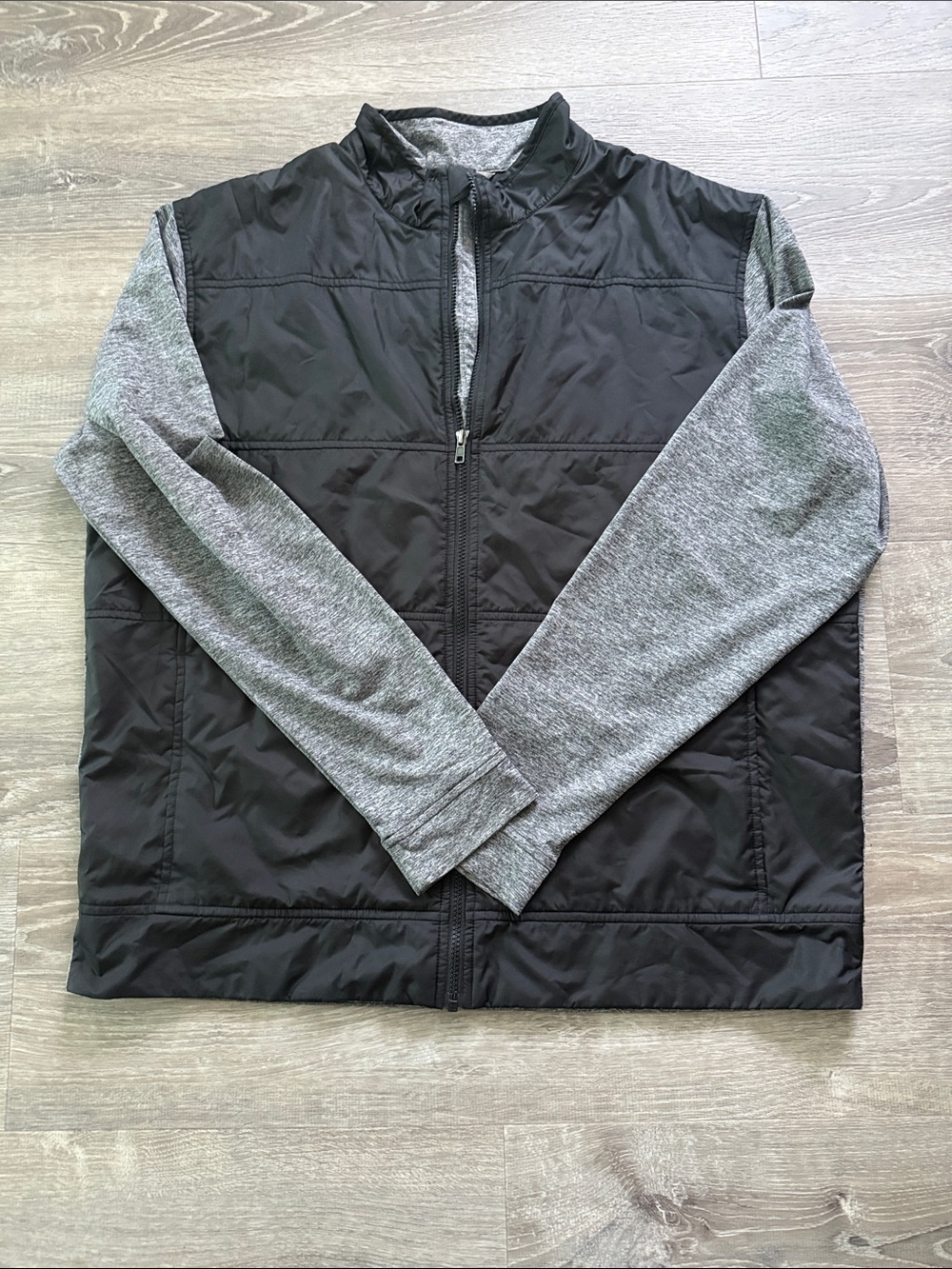 Cutter & Buck lightweight Jacket - Picture 2 of 6